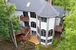 2015 N Northumberland Pass, Palatine, IL 60074 - Photo 51
