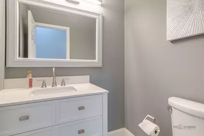 39905 N Golf Lane, Antioch, IL 60002 - Photo 9