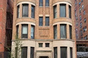 10 W Chestnut St, Chicago, IL 60610 - Photo 1