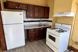 415-417 Liberty St, Aurora, IL 60505 - Photo 3