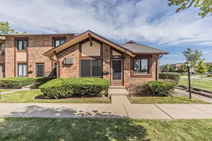 1S175 Winthrop Ln, Villa Park, IL 60181 - Photo 15