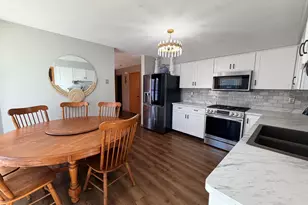 4833 Zenith Pkwy, Machesney Park, IL 61115 - Photo 11