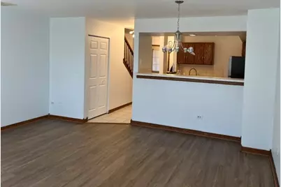 1908 Grove Avenue, Schaumburg, IL 60193 - Photo 7