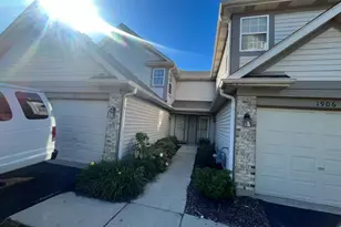 1908 Grove Ave, Schaumburg, IL 60193 - Photo 1