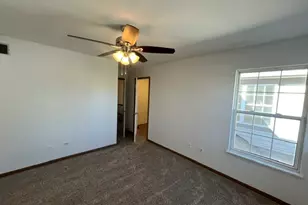 1908 Grove Ave, Schaumburg, IL 60193 - Photo 15