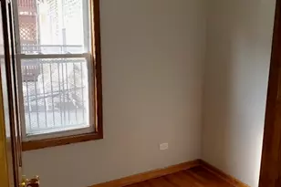 1029 W 19th St, Chicago, IL 60608 - Photo 5