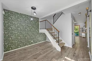 44 Silver Tree Cir, Cary, IL 60013 - Photo 7