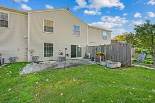 44 Silver Tree Cir, Cary, IL 60013 - Photo 25
