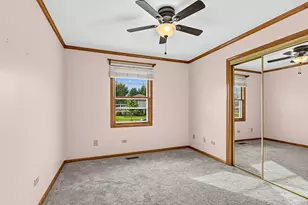 2817 Wake Island Dr, Joliet, IL 60435 - Photo 9