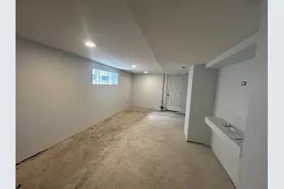7659 S Bennett Avenue, Chicago, IL 60649 - Photo 21