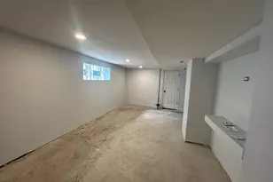 7659 S Bennett Ave, Chicago, IL 60649 - Photo 21