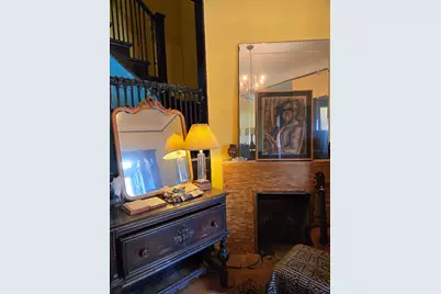 3824 S Calumet Avenue, Chicago, IL 60653 - Photo 3