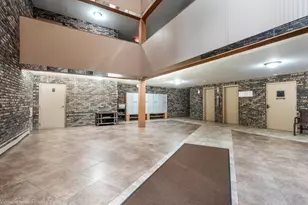 8901 N Western Ave, Des Plaines, IL 60016 - Photo 3
