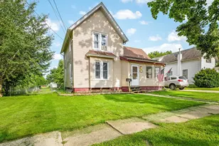 810 Union Ave, Belvidere, IL 61008 - Photo 3