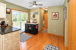 2607 Bayberry Ct, Joliet, IL 60435 - Photo 11