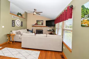 2607 Bayberry Ct, Joliet, IL 60435 - Photo 13