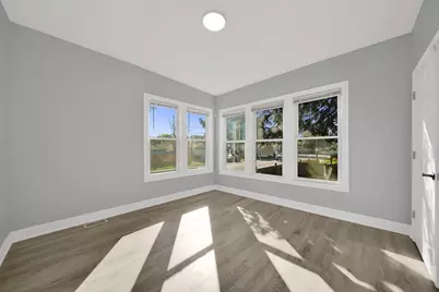 1401 W 72nd Street, Chicago, IL 60636 - Photo 9