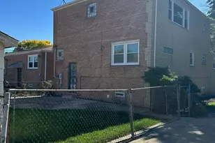 [Address not provided], Chicago, IL 60652 - Photo 9