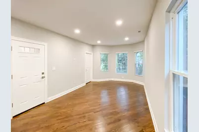1529 W Victoria Street #2, Chicago, IL 60660 - Photo 3