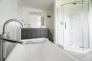 1600 Bucklin St, Lasalle, IL 61301 - Photo 13