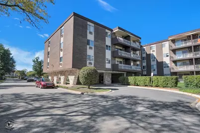 1311 S Finley Road #218, Lombard, IL 60148 - Photo 1