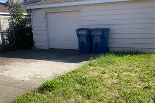 12321 S Green St, Calumet Park, IL 60827 - Photo 17