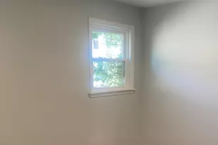 12321 S Green St, Calumet Park, IL 60827 - Photo 5