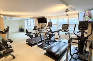 777 N Michigan Ave, Chicago, IL 60611 - Photo 11