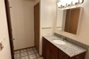 551 Leah Ln, Woodstock, IL 60098 - Photo 11