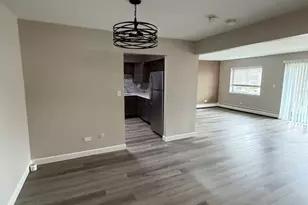 445 S Cleveland Ave, Arlington Heights, IL 60005 - Photo 3