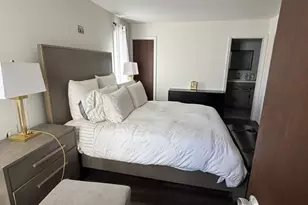 806 Harvard St, Wilmette, IL 60091 - Photo 9