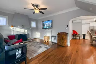 215 Maple Ln, Thornton, IL 60476 - Photo 3