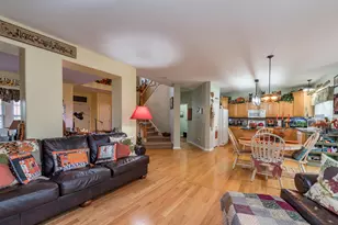 821 Woodhill Ct, Lake Villa, IL 60046 - Photo 7