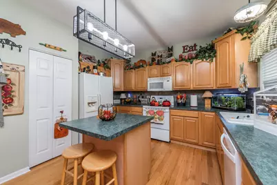 821 Woodhill Court, Lake Villa, IL 60046 - Photo 11