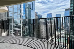 300 N State St, Chicago, IL 60654 - Photo 7