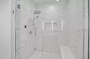 305 S Racine Ave, Chicago, IL 60607 - Photo 27