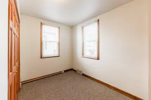 512 N 6th St, Dekalb, IL 60115 - Photo 11