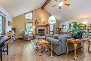 92 Golfview Rd, Lake Zurich, IL 60047 - Photo 11