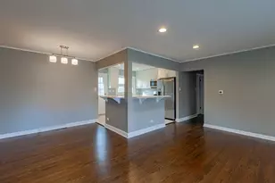 1046 Midway Rd, Northbrook, IL 60062 - Photo 5