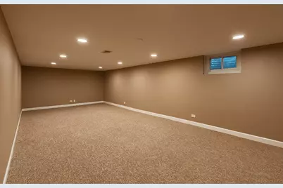 1046 Midway Road, Northbrook, IL 60062 - Photo 13