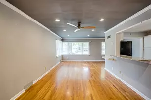 1132 N Main St, Naperville, IL 60563 - Photo 5