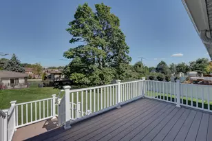 276 E Wrightwood Ave, Glendale Heights, IL 60139 - Photo 23