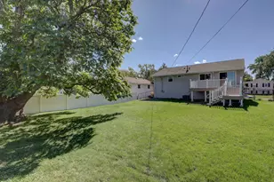 276 E Wrightwood Ave, Glendale Heights, IL 60139 - Photo 25