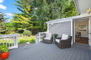 30W240 Allister Ln, Naperville, IL 60563 - Photo 25