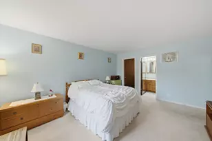 1074 Cornell Ave, Wheeling, IL 60090 - Photo 13