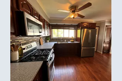460 Falcon Ridge Way, Bolingbrook, IL 60440 - Photo 5