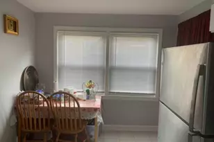 4807 Hull St, Skokie, IL 60077 - Photo 3