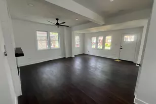 8423 S Carpenter St, Chicago, IL 60620 - Photo 7