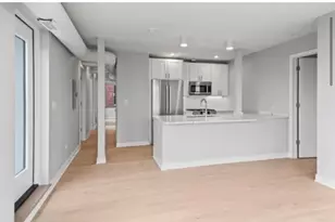 4637 N Ashland Ave, Chicago, IL 60640 - Photo 3