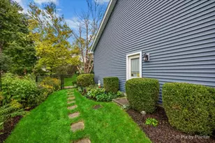 1173 Sandalwood Ln, Crystal Lake, IL 60014 - Photo 47